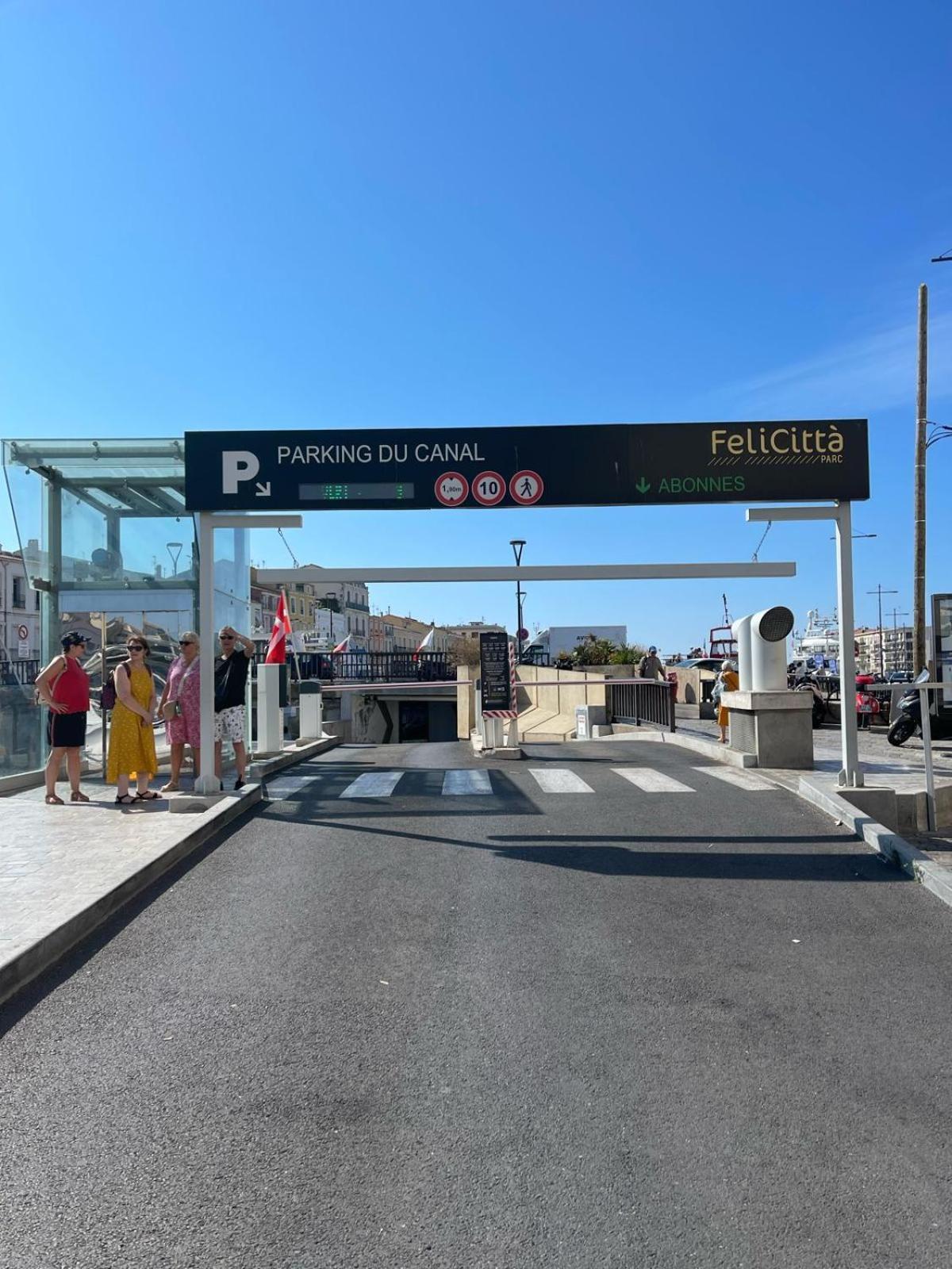 "Luigi" Balcon Sur La Mer Et Le Port De Sète מראה חיצוני תמונה